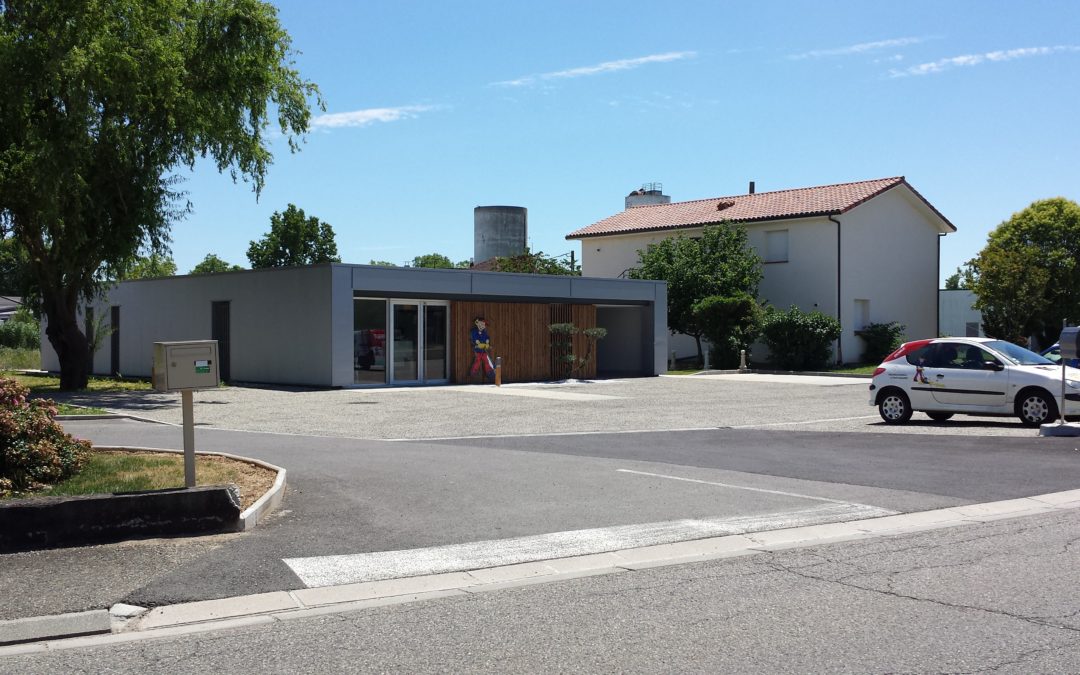 Bureaux et bâtiment industriel à Montauban